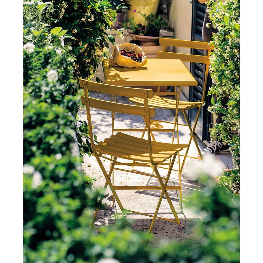 Emu Arc En Ciel Gartenmöbel-Set 3-tlg. Stahl Curry-Gelb 2 Emu Arc En Ciel Gartenmöbel-Set 3-tlg. Stahl Curry-Gelb – Bild 2