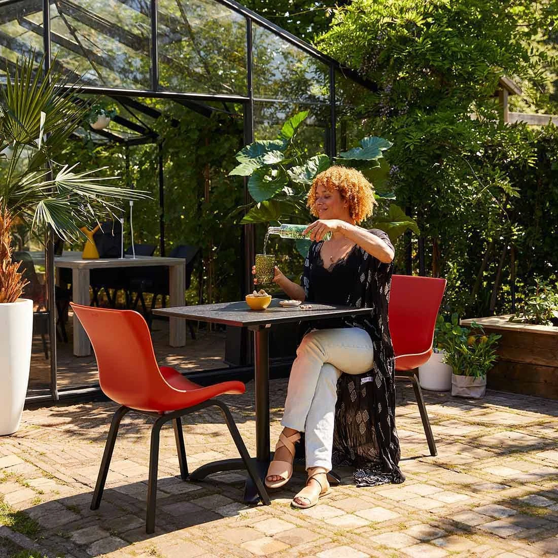 Hartman Sophie Bistro Beistelltisch 68x68 Cm Aluminium/HPL Schwarz 2 Hartman Sophie Bistro Beistelltisch 68x68 Cm Aluminium/HPL Schwarz – Bild 2