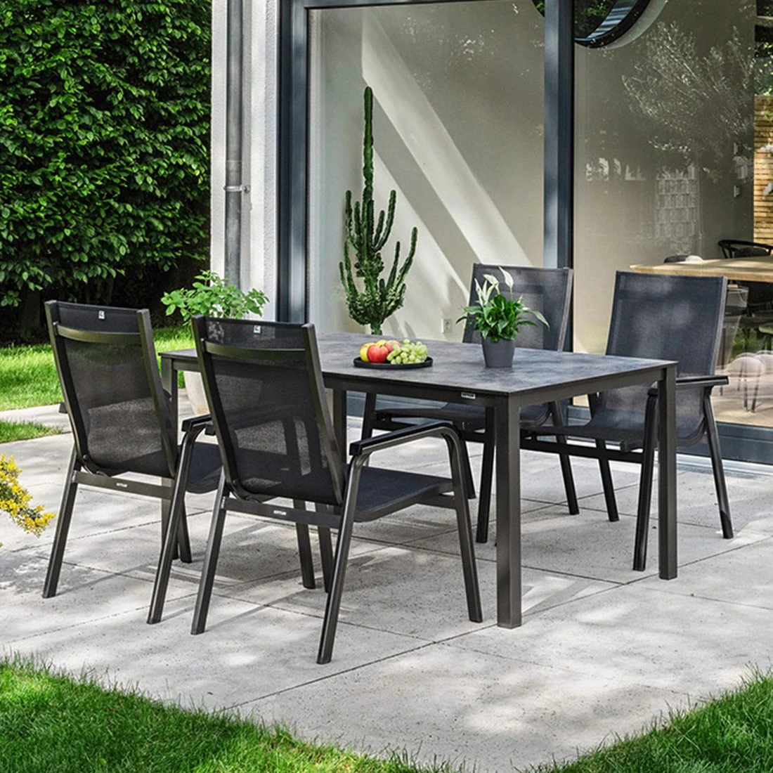 Kettler Basic+ Premium Gartenmöbel-Set 5-tlg. Tisch 160x95 Anthrazit/Lakritz 1 Kettler Basic+ Premium Gartenmöbel-Set 5-tlg. Tisch 160x95 Anthrazit/Lakritz