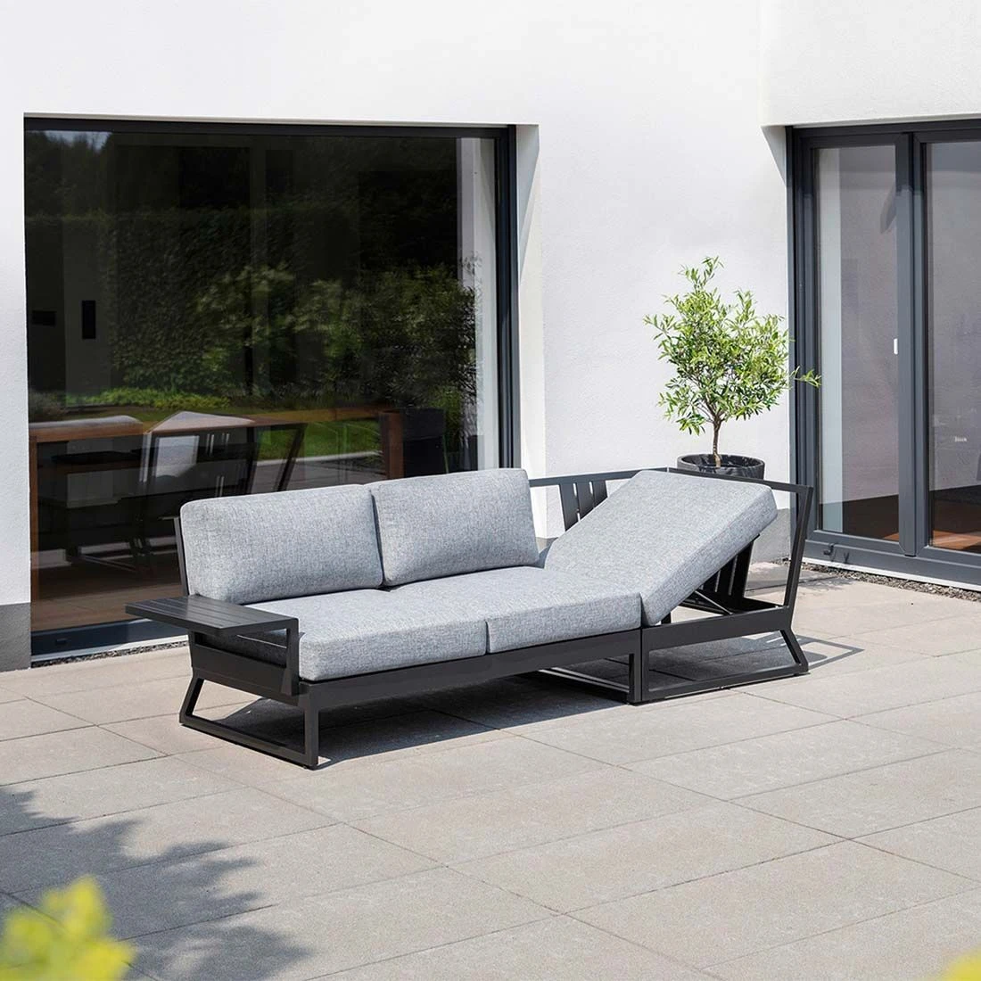 Kettler Ocean Skid Platform Ablagetisch 61x27x24cm Aluminium Anthrazit/Hellgrau Meliert 3 Kettler Ocean Skid Platform Ablagetisch 61x27x24cm Aluminium Anthrazit/Hellgrau Meliert – Bild 3