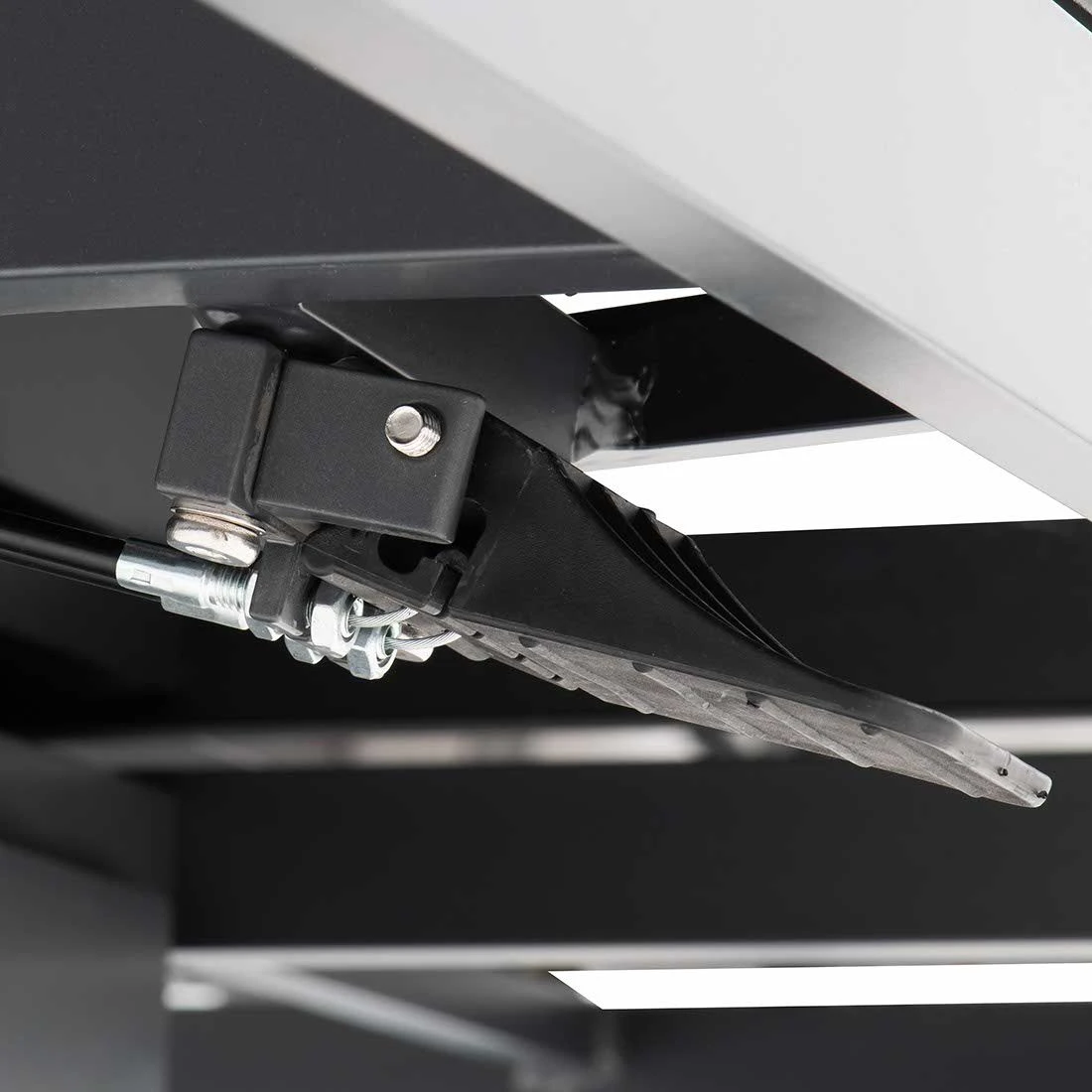 OUTLIV. By Detlef Steves Allround Gartentisch Anthrazit 9 OUTLIV. By Detlef Steves Allround Gartentisch Anthrazit – Bild 9