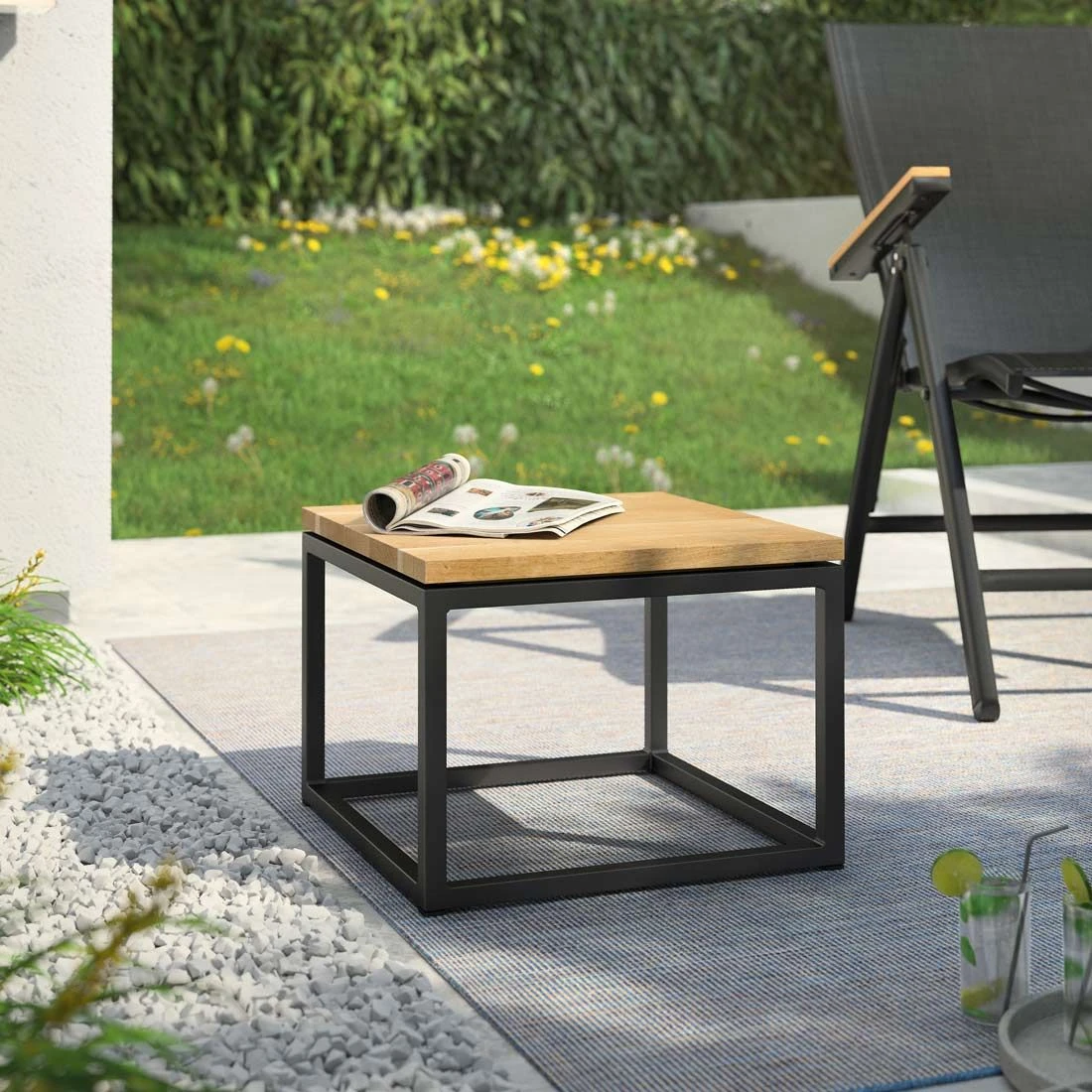 OUTLIV. Flora Beistelltisch 40x41x30cm Stahl/Wildeiche Schwarz/Wildeiche 6 OUTLIV. Flora Beistelltisch 40x41x30cm Stahl/Wildeiche Schwarz/Wildeiche – Bild 6