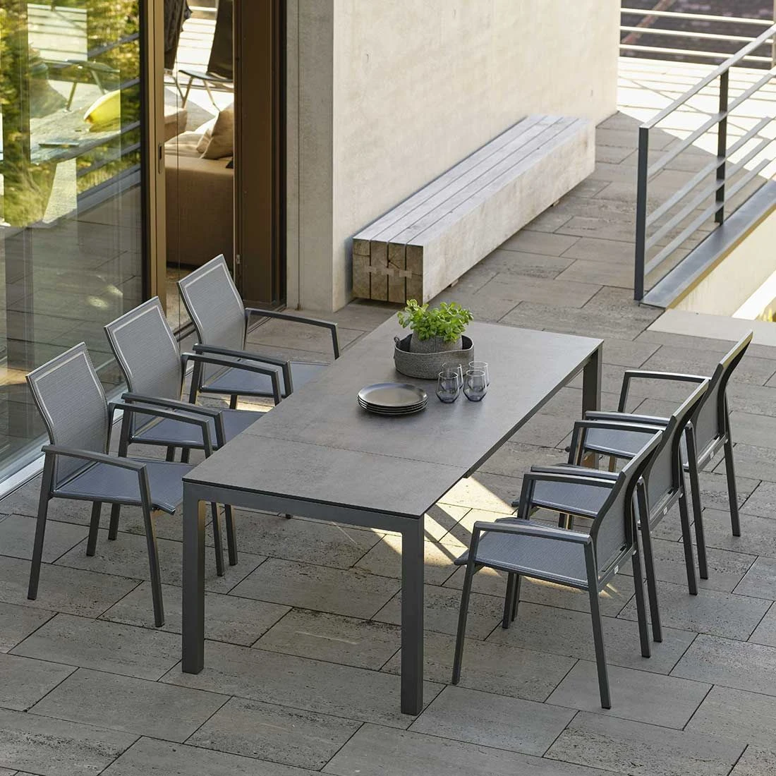 Stern Kari Gartenmöbelset 7-tlg. Mit Tisch 160/210x90cm Anthrazit/Smoky 1 Stern Kari Gartenmöbelset 7-tlg. Mit Tisch 160/210x90cm Anthrazit/Smoky